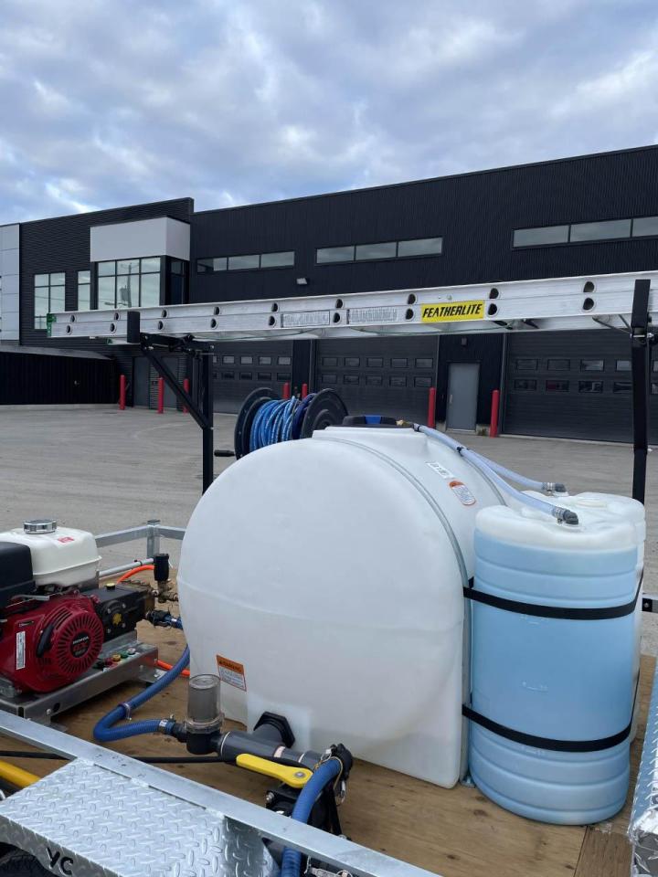 Lavage commercial Mirabel